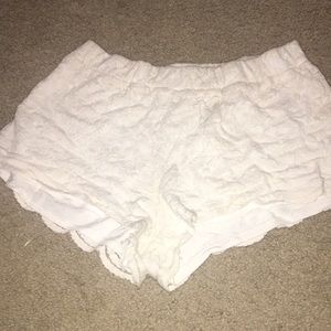size S cream colored brandy melville shorts
